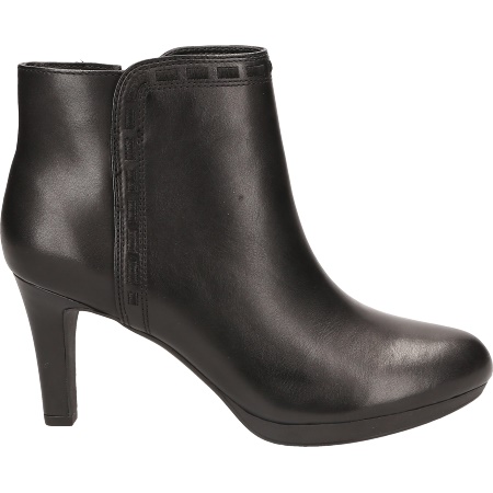 clarks adriel sadie boots