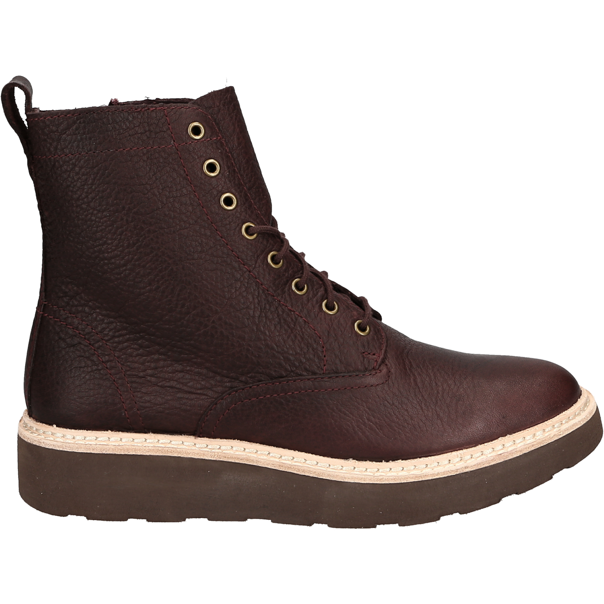 clarks trace pine black
