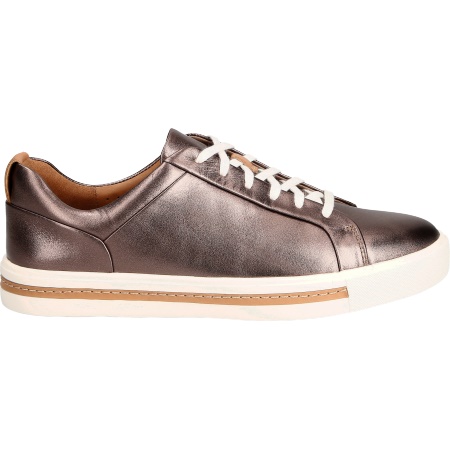 un maui lace sneaker clarks