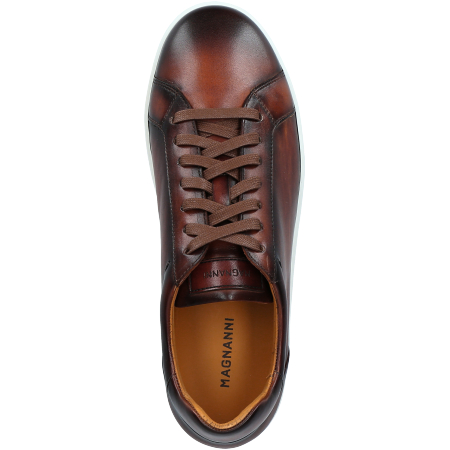 magnanni shoes greece