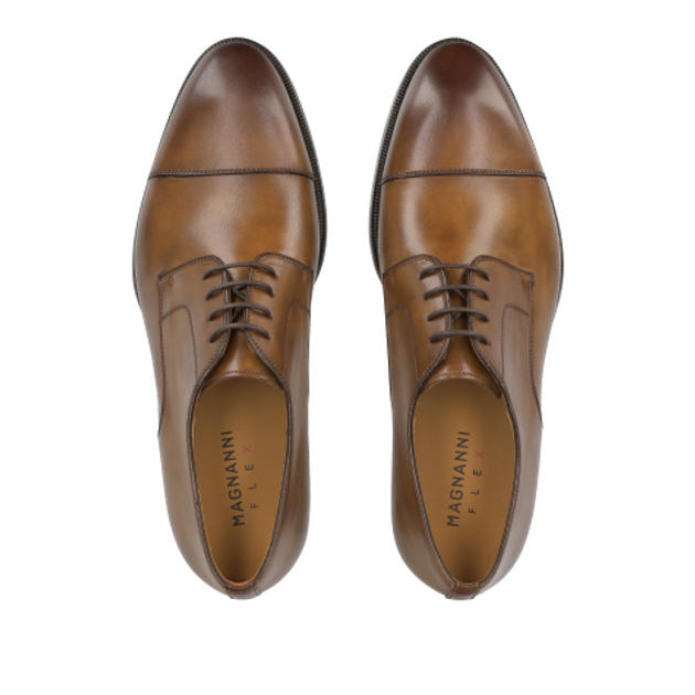 Magnanni 23309 Harlan lace-up shoes in brown