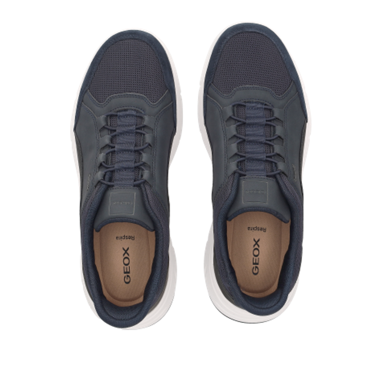 GEOX Vittour sneaker in black