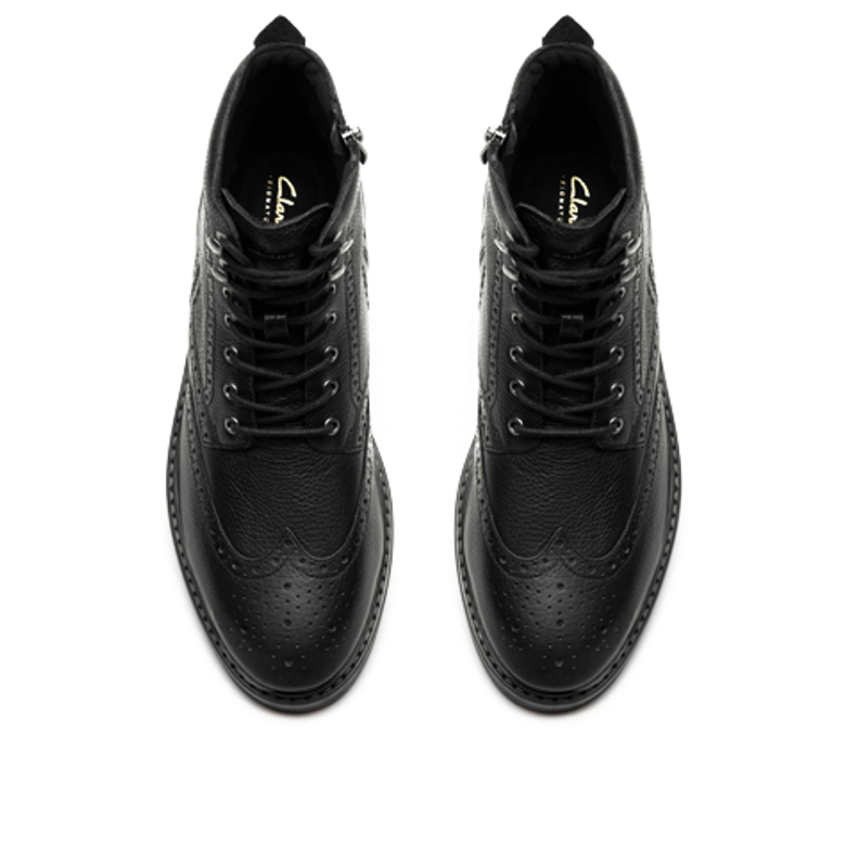 Clarks Newford LaceBT 26183842 7 Boots in black