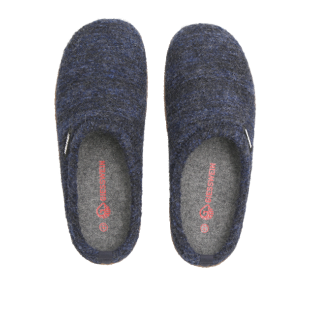 Giesswein 52 10 47848 588 VEITSCH slippers in blue