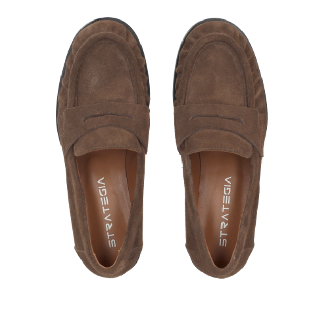 Strategia A-6101 VGA slip-on shoe
