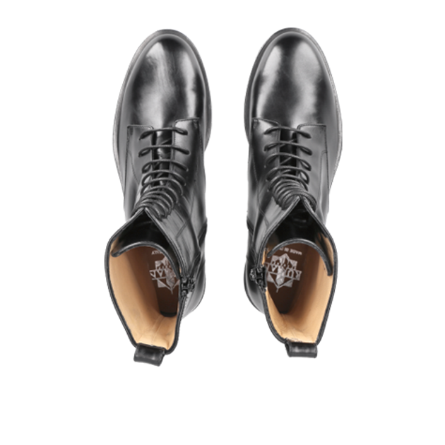 Truman's 9833 269 boots in black