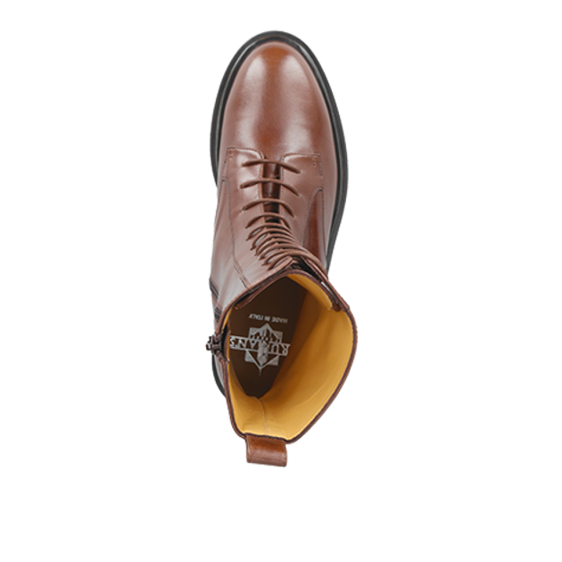 Truman's 9211 235 COGNAC boots in brown