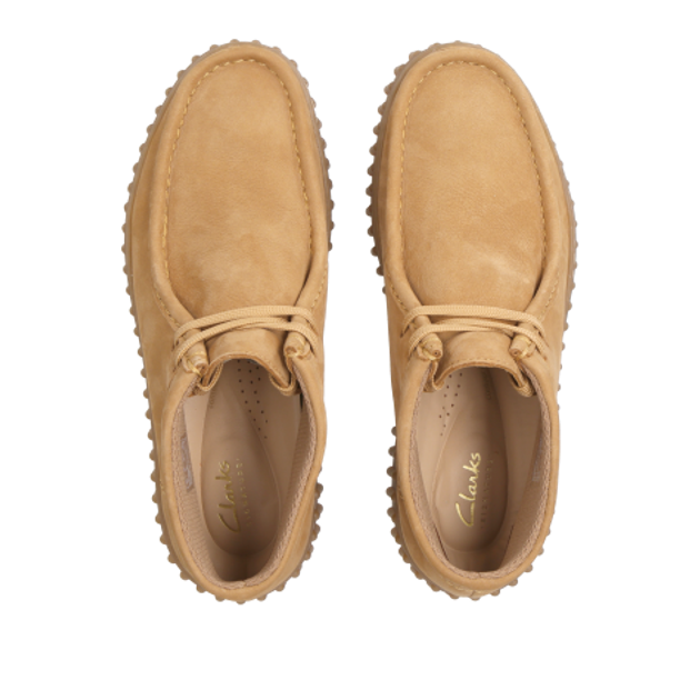 Clarks Torhill Moss 26179359 4 Boots in brown