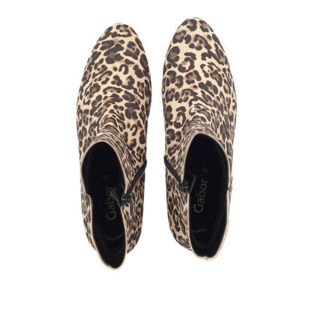 Gabor 5.680.32_7 ankle boots in brown