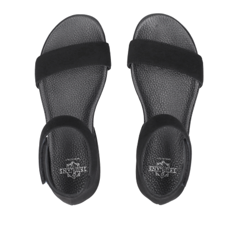 Truman's 8926 104 NERO sandals in black