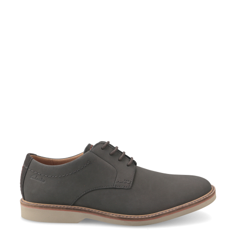 Clarks hotsell raharto grey