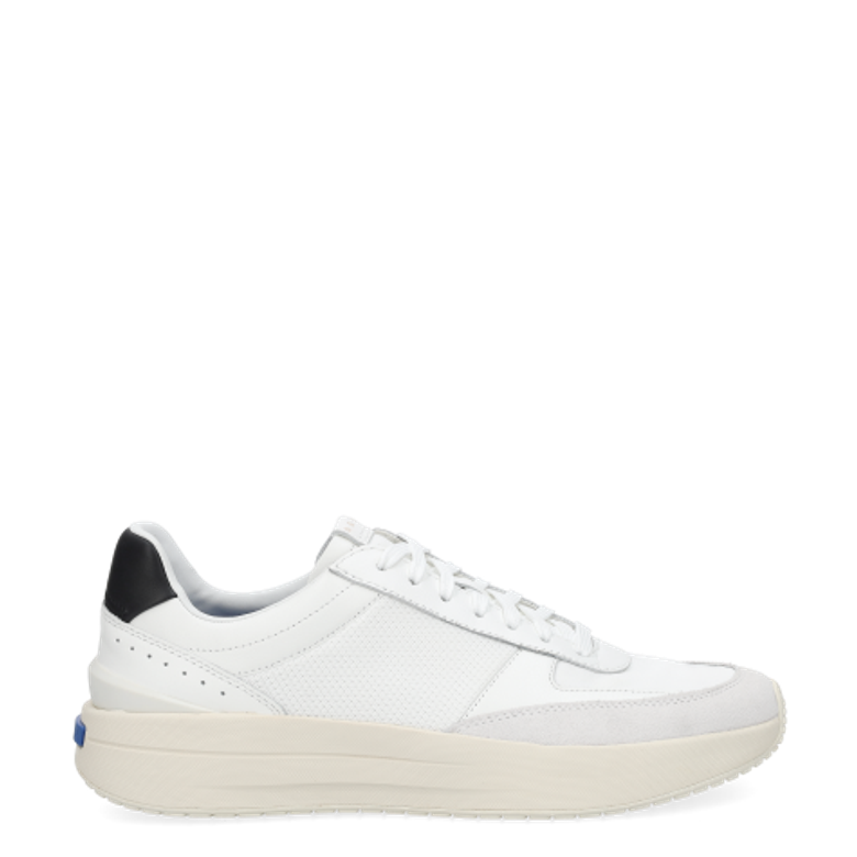 GEOX GXRN sneaker in white