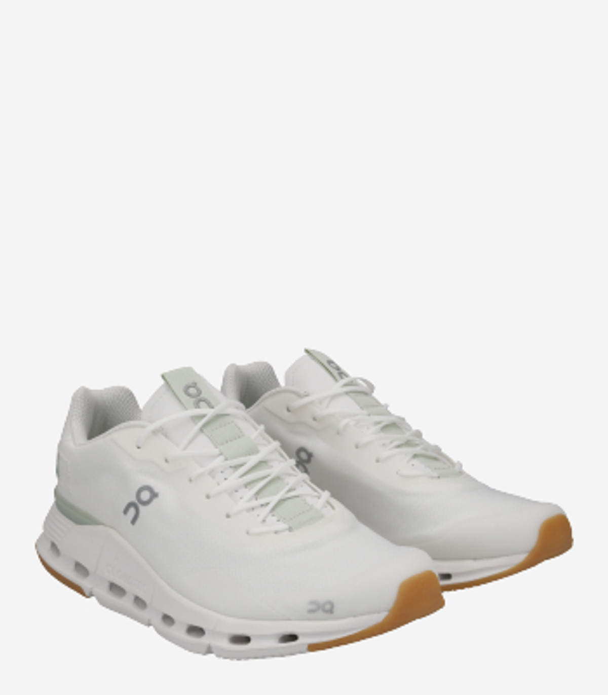 On 26.98222 Cloudnova Sneakers in white buy online display picture 2