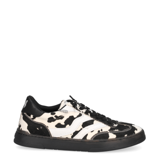 MRP MRP22 V.10 sneaker in black