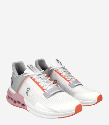 On Running Women's shoes Cloudnova Flux