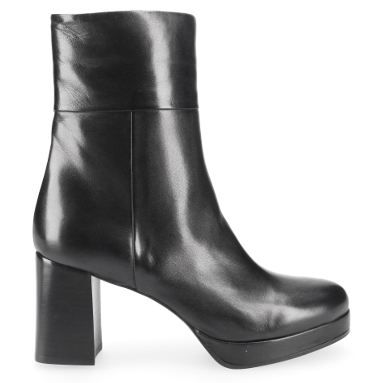 Truman's 9878 693 NERO ankle boots in black