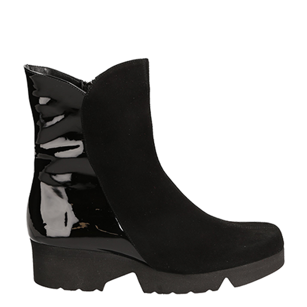 Thierry Rabotin 1778H Darsena ankle boots in black