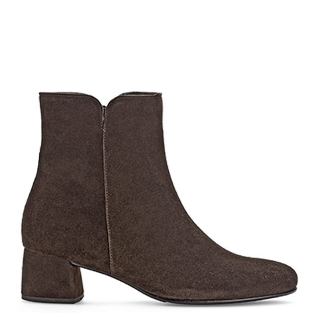 Gabor 5.680.18_7 ankle boots in brown