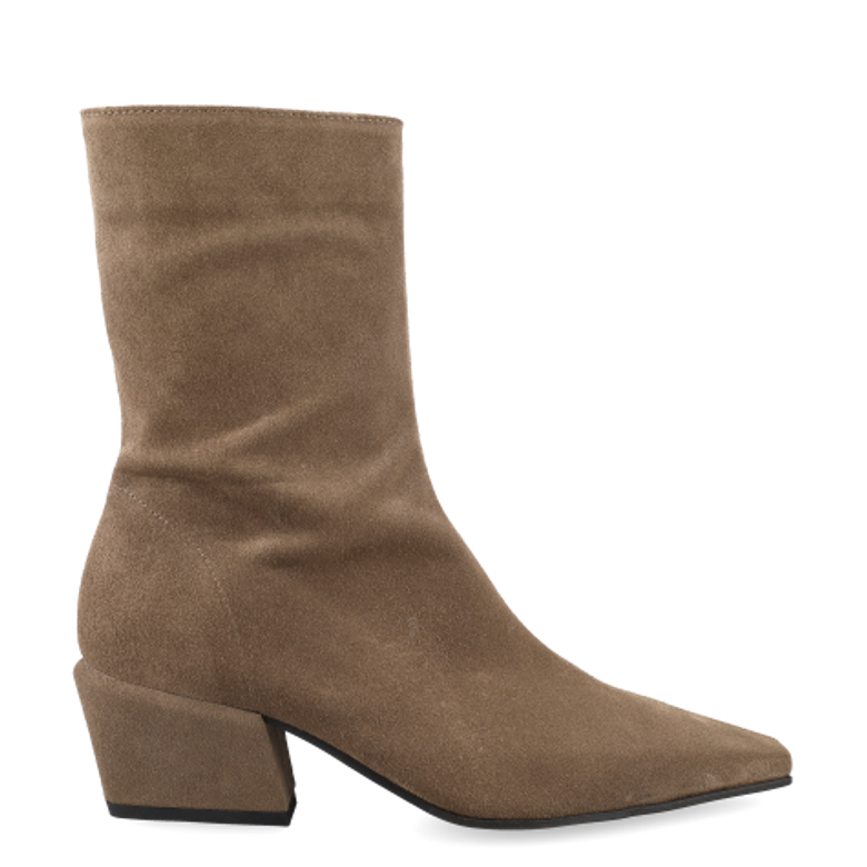 Kennel & Schmenger 556102.0120.2500 NYLA Ankle Boots in Brown