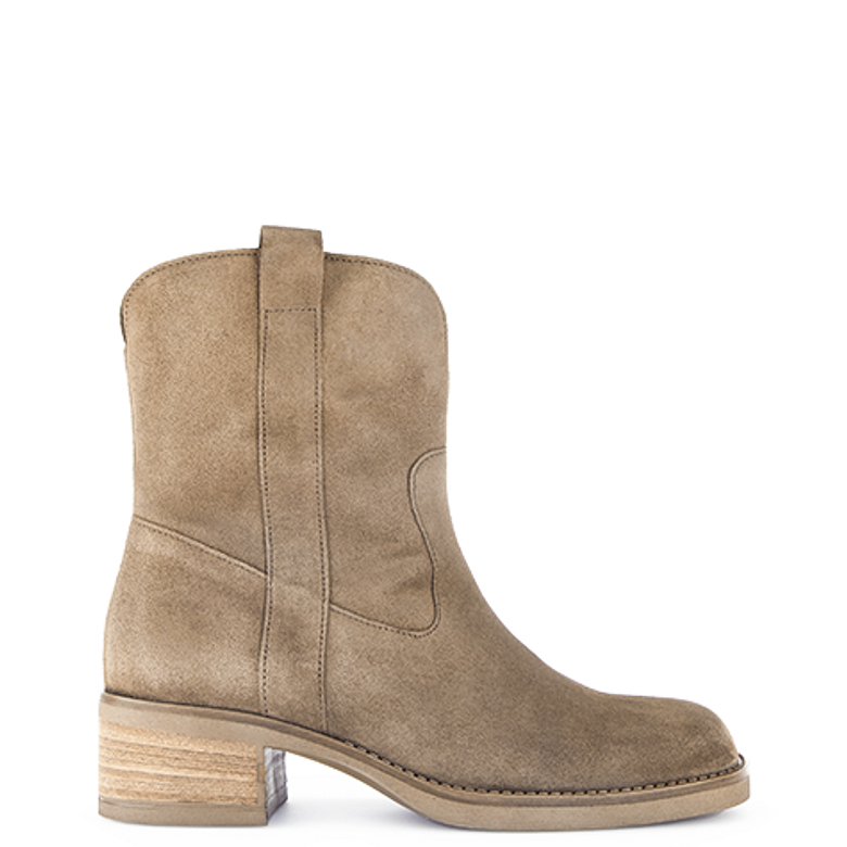 Gabor 5.922.14 ankle boots in beige