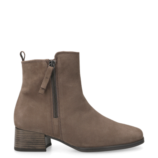 Gabor 32.922.20 sneaker in brown