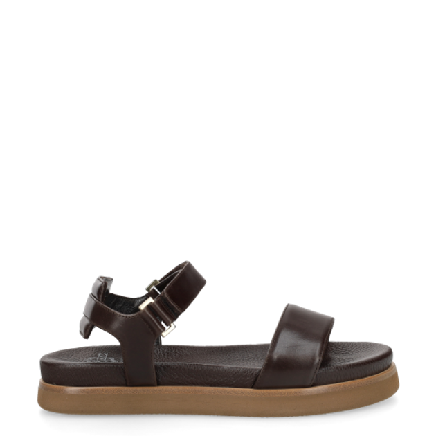 Truman's 9778 104 Moro sandals in brown