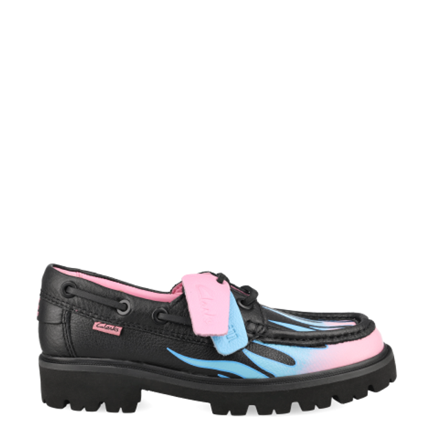 Clarks Cleyhill Fire x Bisous Schnürschuhe in schwarz