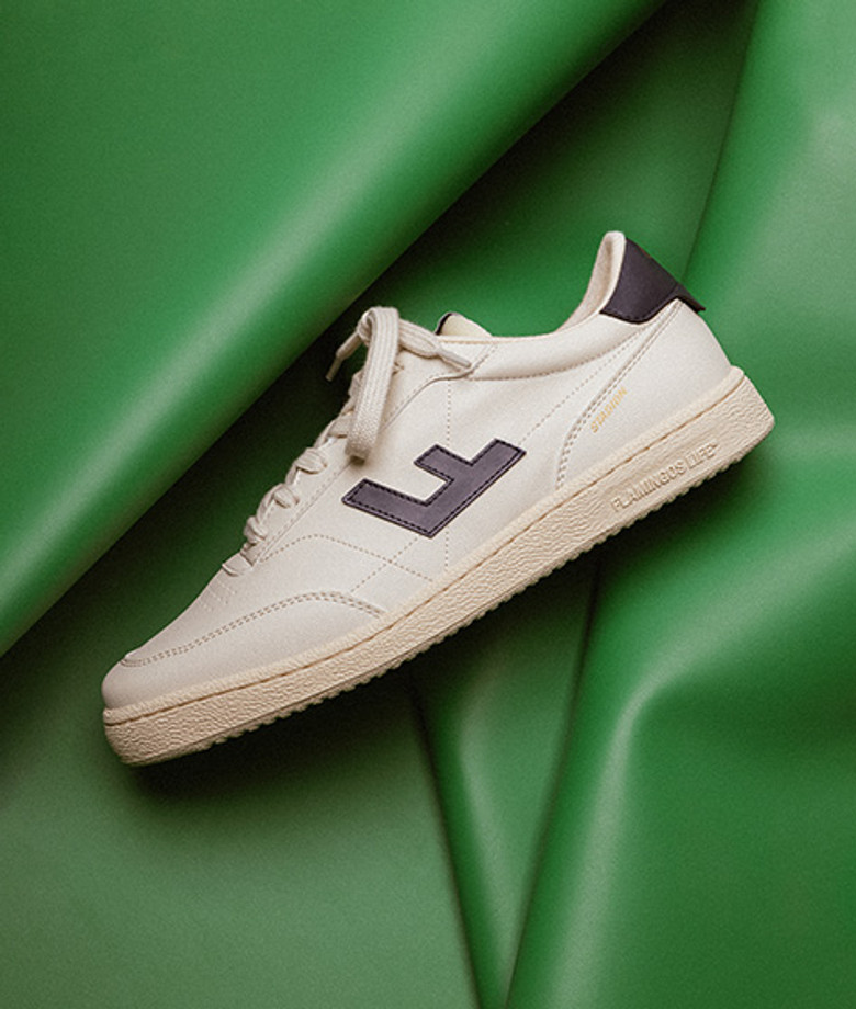 Flamingos' Life BBGESBLA BURELA BOLD sneaker in white