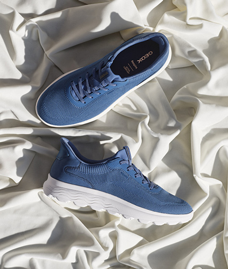 GEOX SPHERICA PLUS sneaker in blue