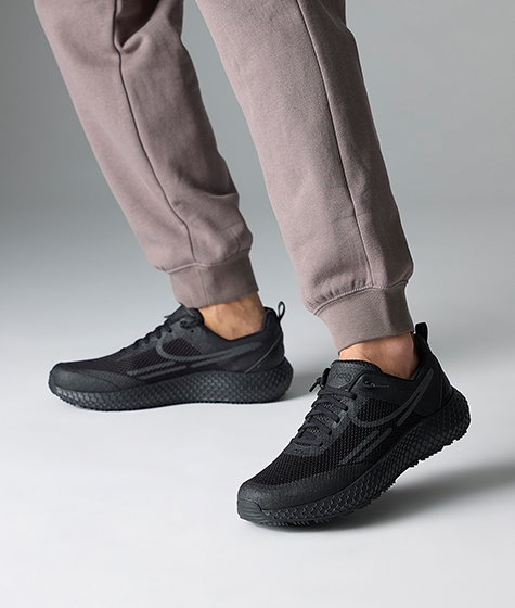 epic react triple black on feet