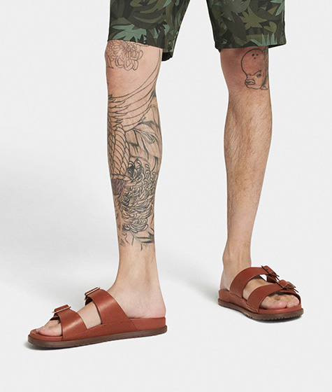 【関税&送料込】UGG Sandals Brown UGG Captrail Suede Strap Platform Slide Sandals | Dillard's