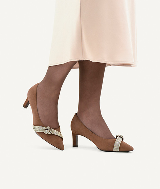 Peter Kaiser 72406 393 Pumps in brown