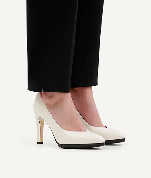 Peter Kaiser 72445 170 Pumps in white