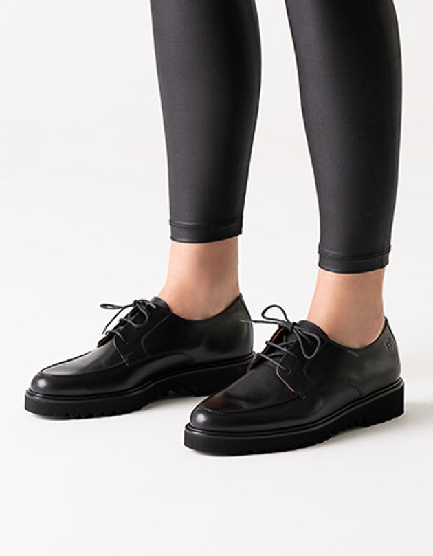 Paul Green 2688-029 lace-up shoes in black