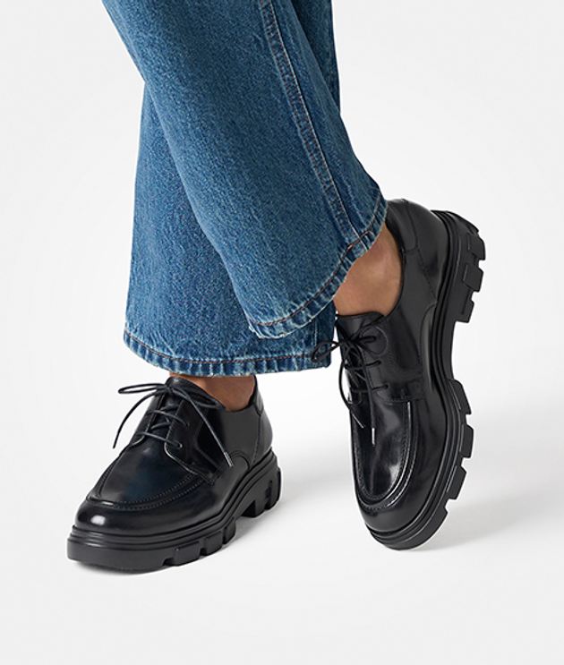 Paul Green 1172-008 lace-up shoes in black