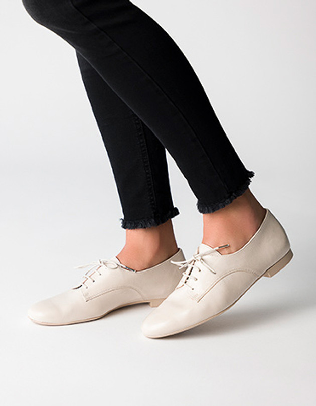 Paul Green 2604-081 lace up shoes in beige