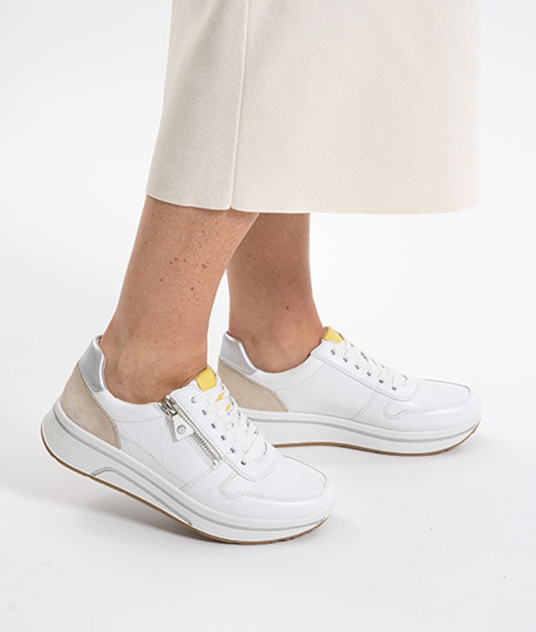 Ara 27540-03 SAPPORO sneaker in white