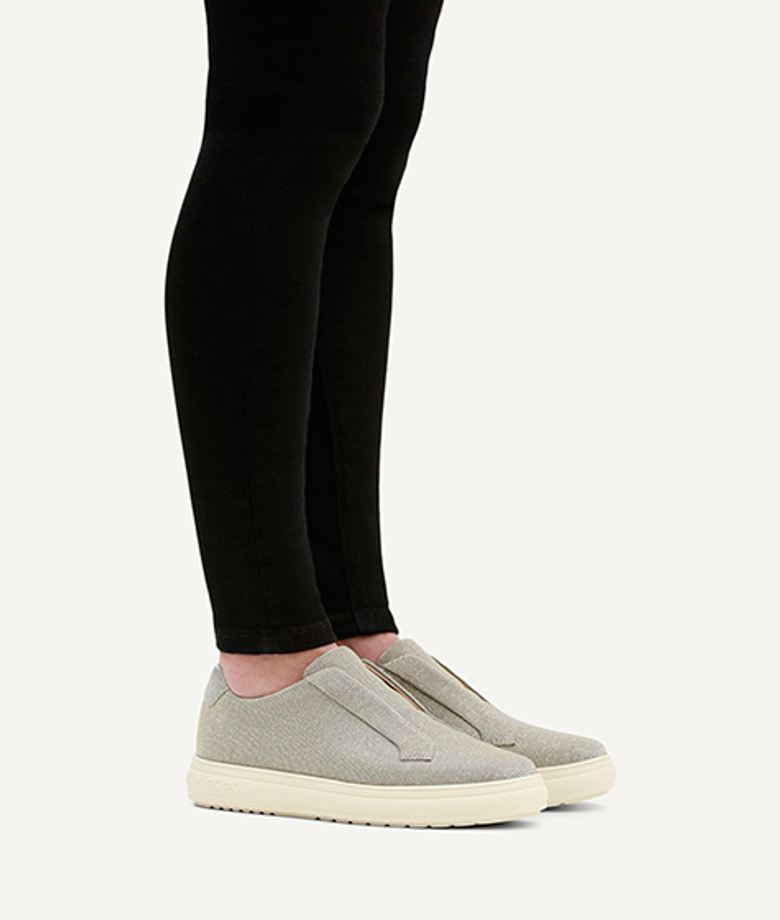 Peter Kaiser 74640 910 sneaker in silver