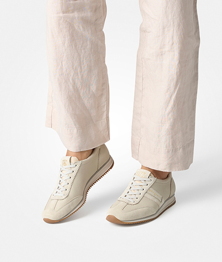 Paul Green 5453-159 sneaker in beige