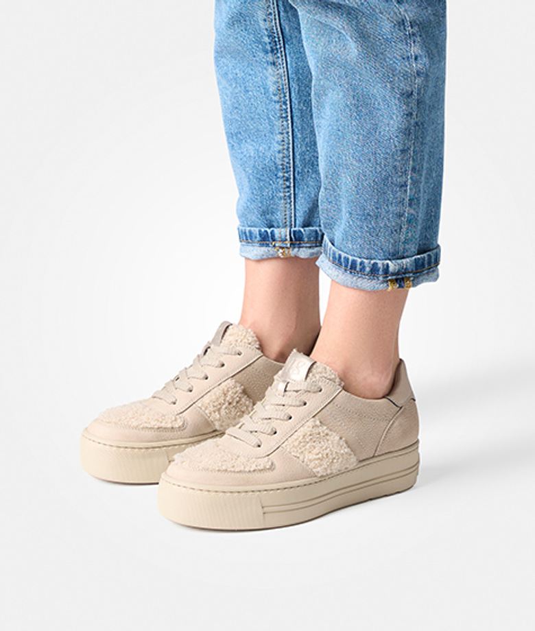 Paul Green 5487-018 sneaker in beige