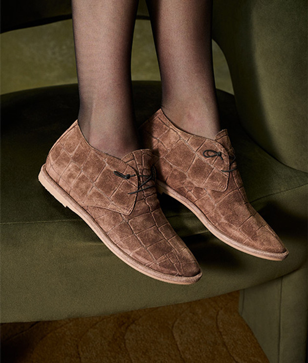 Donna Carolina STACEE SNOW CROCCO CIOCCO 58.673.145W-003 Loafers & Moccasins in Brown