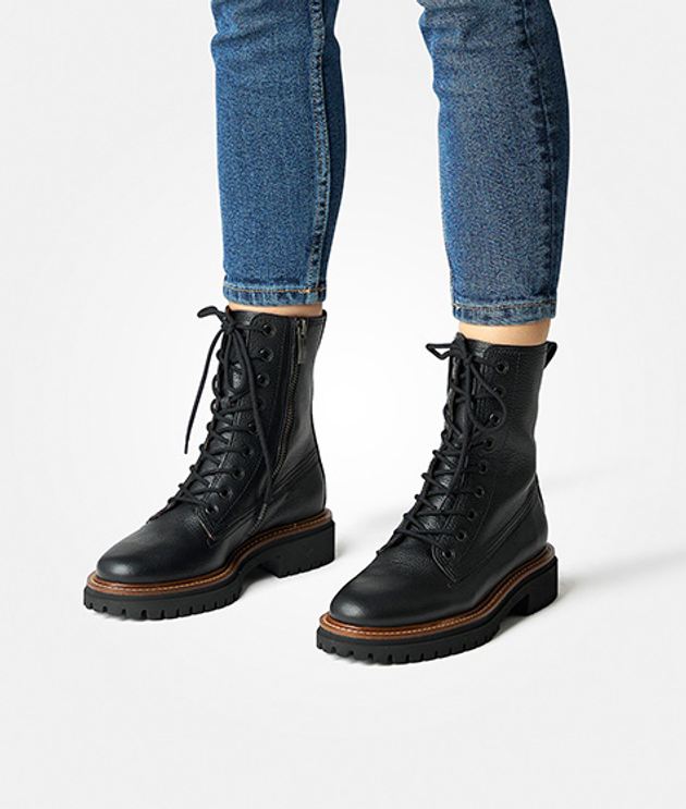 Paul Green 9768-039 boots in black