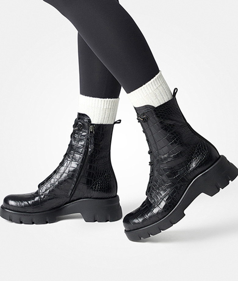 Paul Green 8216-058 boots in black