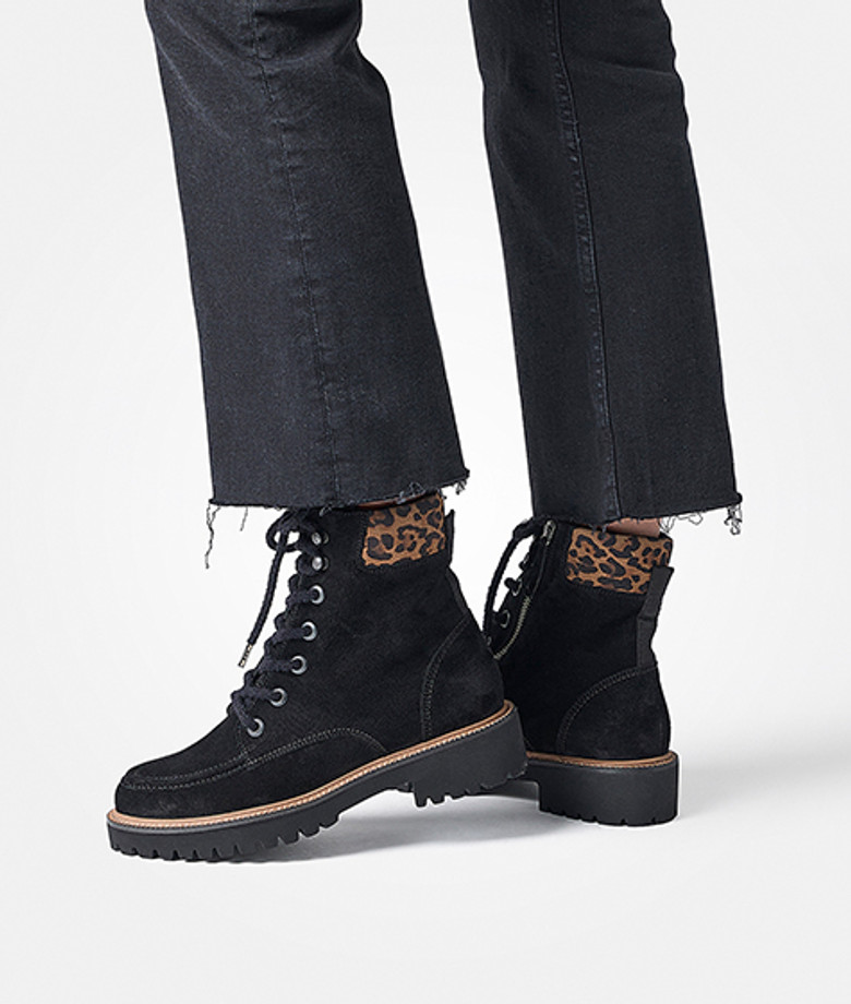 Paul Green 8246-018 boots in black