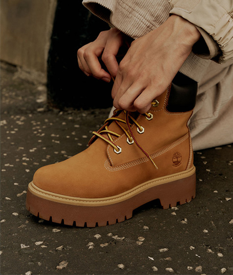 Timberland A5RJD Stone Street 6in WP WHEAT Boots in brown