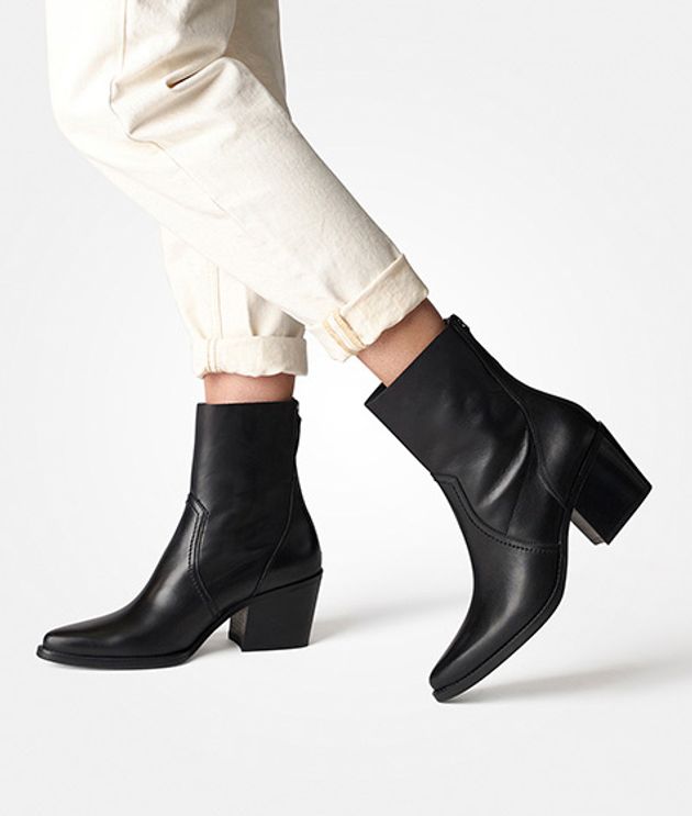 Paul Green 8075-004 ankle boots in black