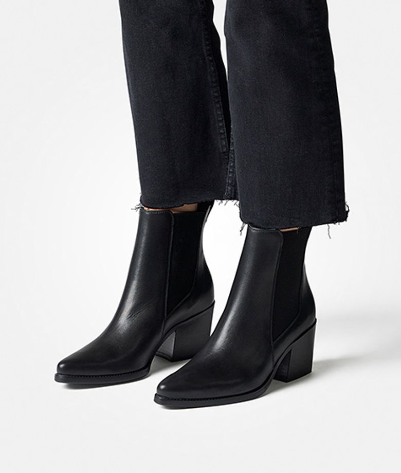 Paul Green 8150-016 ankle boots in black