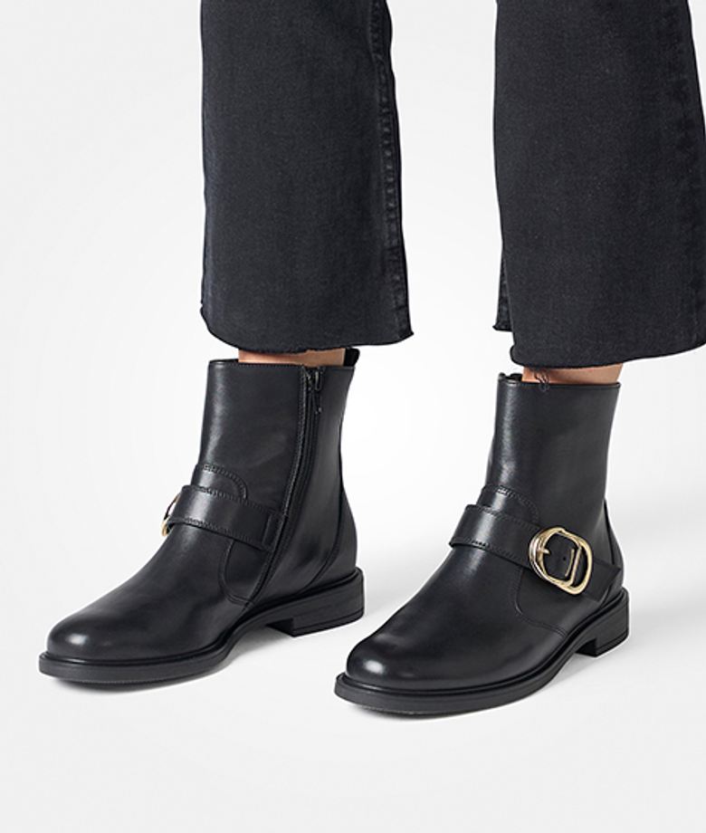 Paul Green 8230-008 ankle boots in black