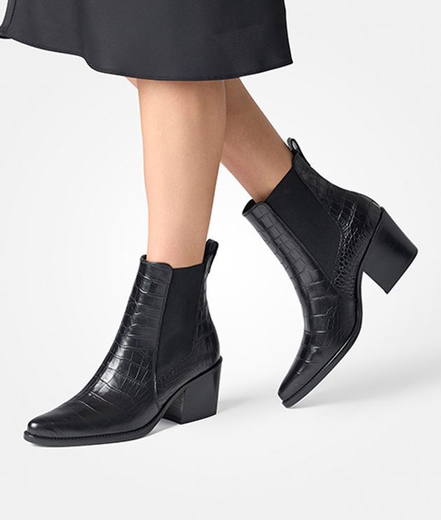 Paul Green 8150-028 ankle boots in black