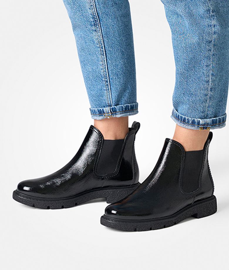 Paul Green 8258-018 ankle boots in black